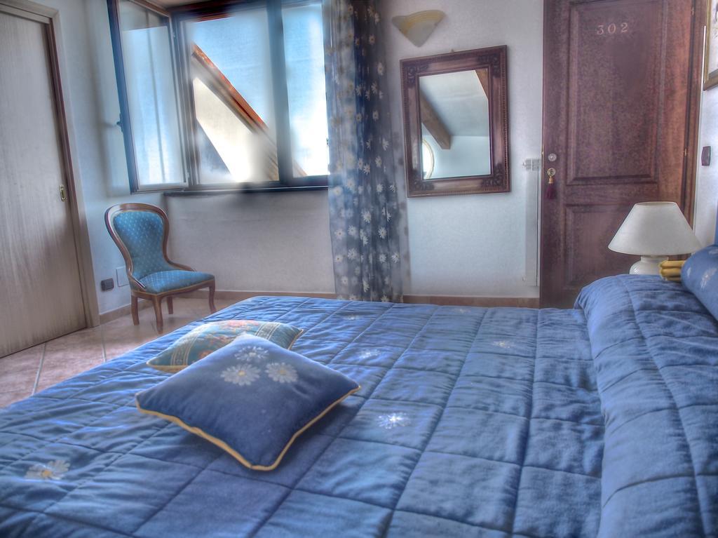 Double Room Sea View,68182520:JPEG